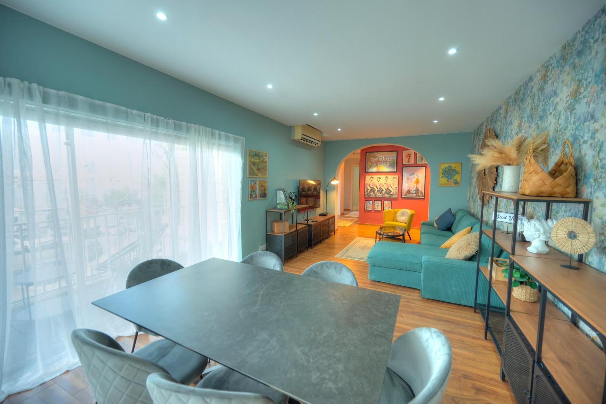 Stylish, Large 3bedroom, Seafront Terrace Goslm-13